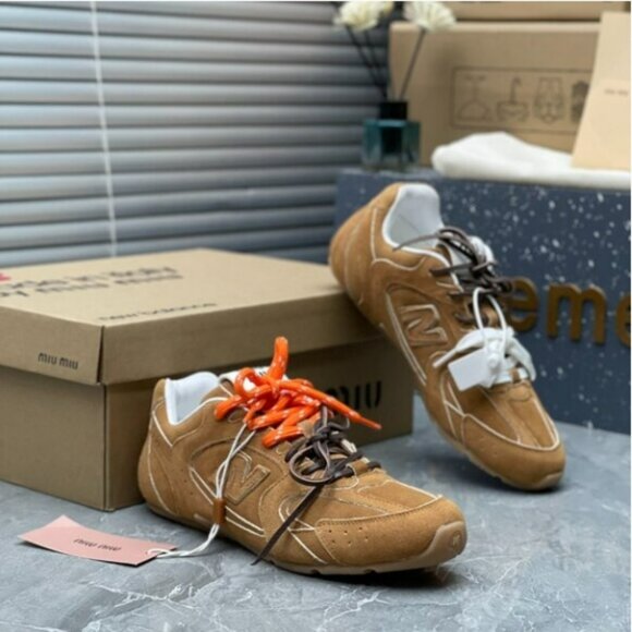 NWB Miu Miu x New Balance 530 SL Sneakers - Picture 4 of 9